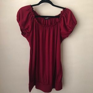 Dark red stretchy maternity top. LG